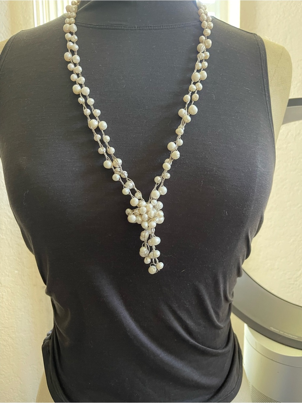 Elegant freshwater Pearl Cluster Lariat Necklace